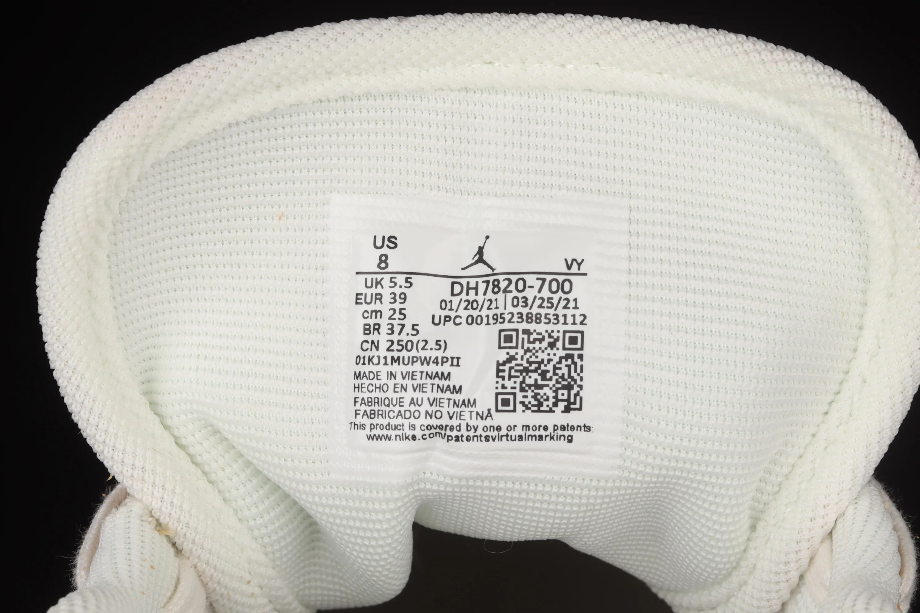 All categories Air Jordan Jordan series basketball shoes Air Jordan 1 Low G version pure original Air Jordan 1 Low AJ1 Joe 1 khaki corduroy low-top cultural and leisure sports sneakers DH7820-700
